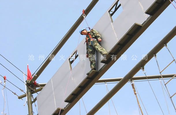 懸崖絕壁-高空單項(xiàng)器材-絕壁逢生-高空絕壁